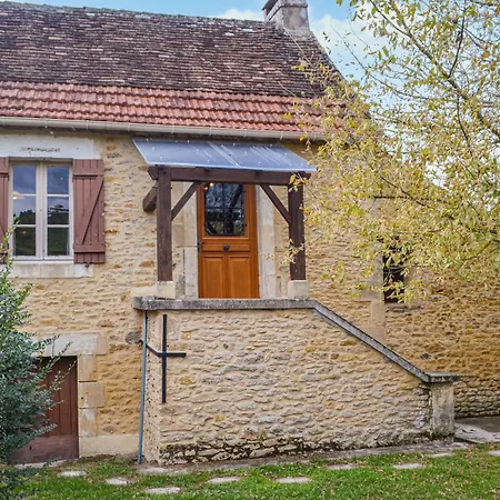 Ferienhaus 1 Bedroom Awesome In St Chamassy *